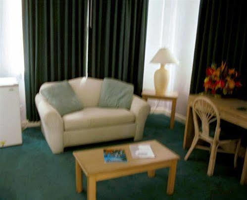 Garraway Hotel Roseau Kültér fotó