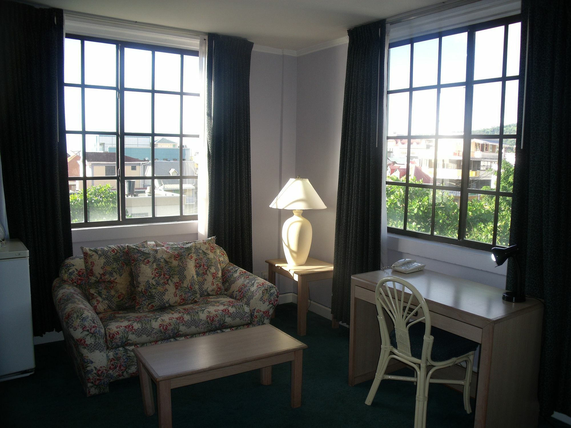 Garraway Hotel Roseau Kültér fotó